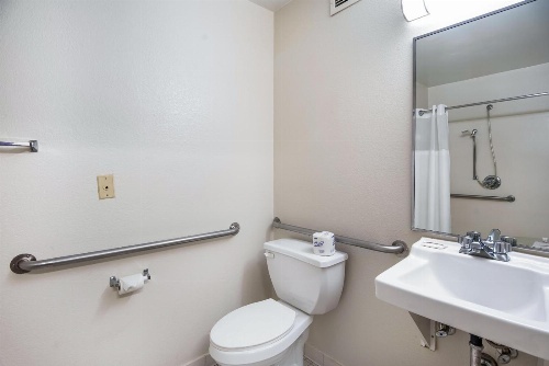 HomeTowne Studios Colorado Springs - Airport image 1